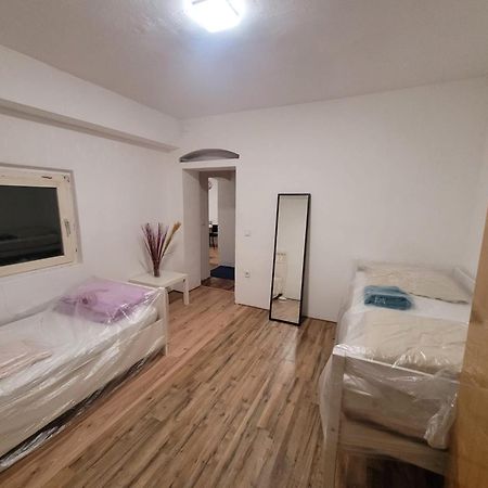 Monteurzimmer/Ferienwohnung/Pension Siegen Buitenkant foto